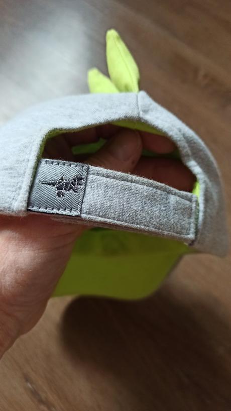 Kšiltovka dino, george,128