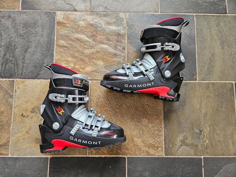 Skialp lyžáky boty přezkáče garmont mp 27, 42
