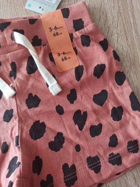 Kraťasy, primark,68