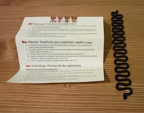Pomůcka pro zaplétání rybího copu, 