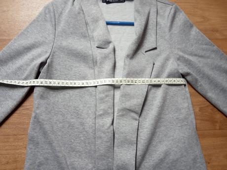 Šedý blejzr s kapsami, new yorker,xs