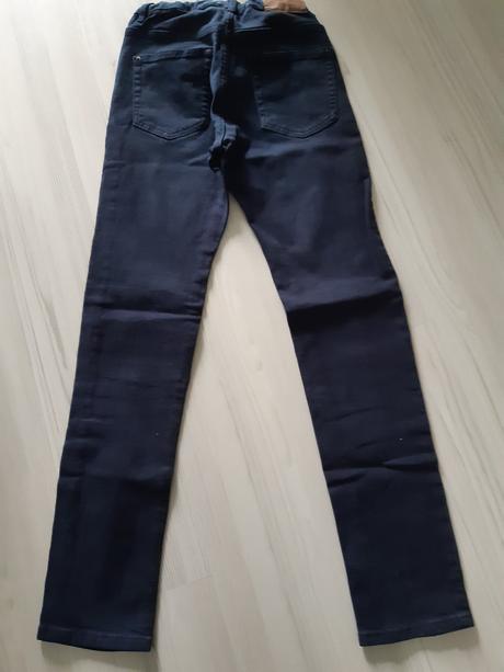 Úzké džíny sam zn. lindex vel. 158, lindex,158