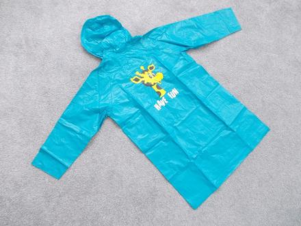 Pláštěnka se žirafou, vel.134, 134