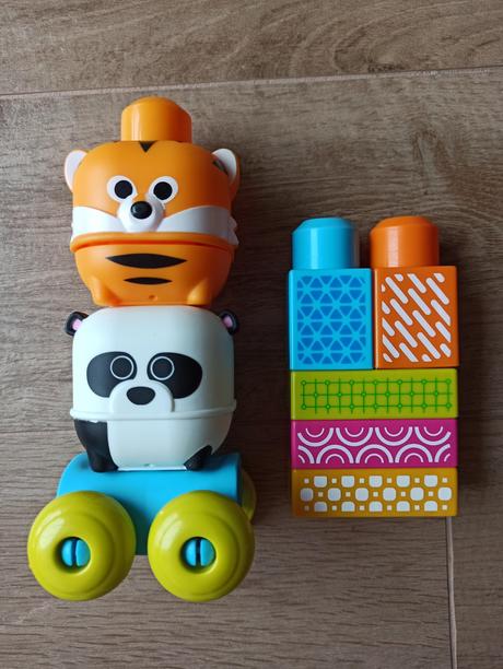 Set hraček pro nejmenší,