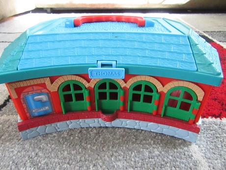 Depo,garáž thomas na mašinky, 