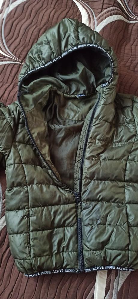 Bunda prošívaná zelená, 128