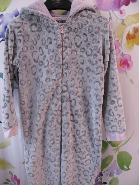 Perfektní fleecový overal s kapucí na spaní, matalan,134