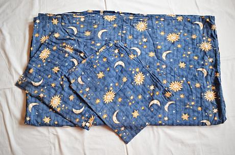 Povlečení na dvoudeku,