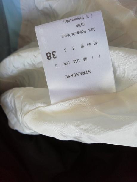 Trenckot strenesse, velikost 38, 38