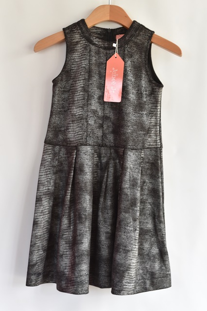 Šaty vel. 9 let, 104