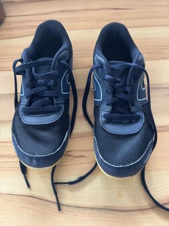 Atletické tretry, 37