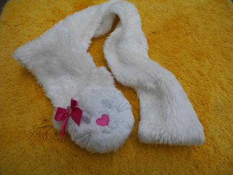 Šála s kočičkou, 