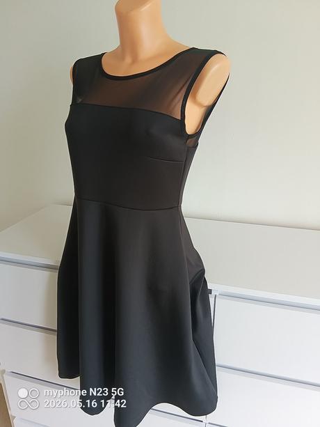 Šaty zn."arin dress" vel."l", l