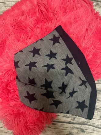 Chlapecký nákrčník, 122