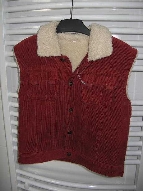 Manžestrová vesta-vel.116-122, 116