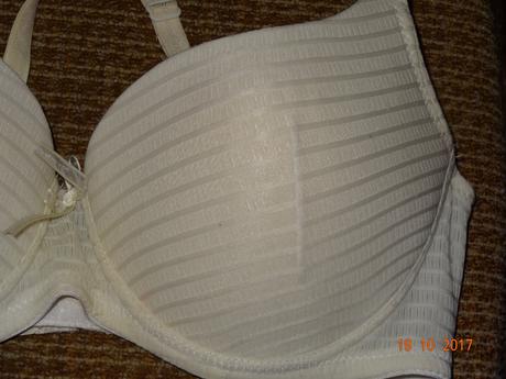 Dámská podprsenka, 75c