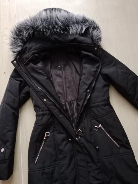 Krásná dlouhá zimní bunda vel.s, s