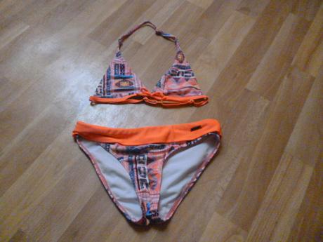 Plavky 11-12 protest, 152