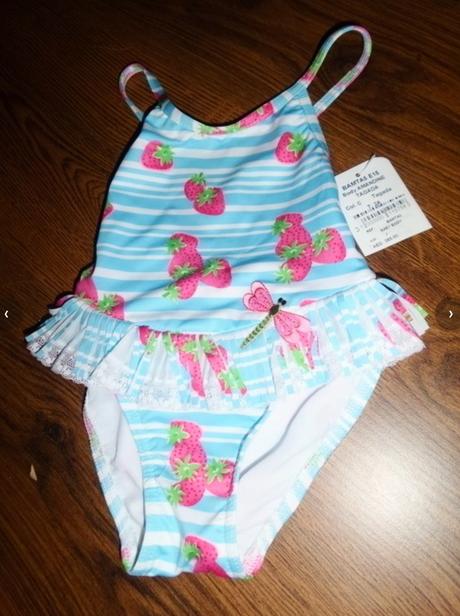 Plavecky se sukynkou, 68