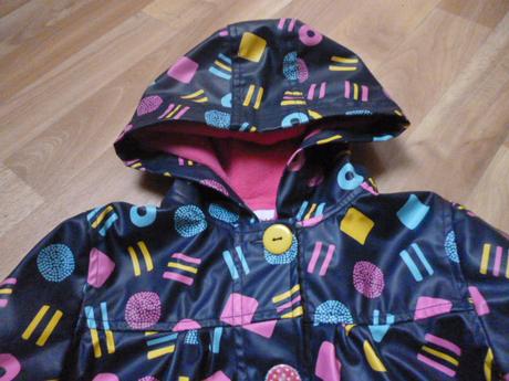 Písmenková bunda do deště 3-4, 104