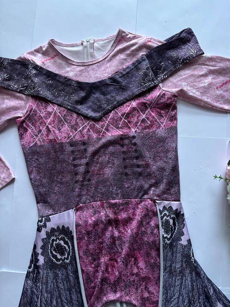 K5/ kostým následníci audrey - v.150,