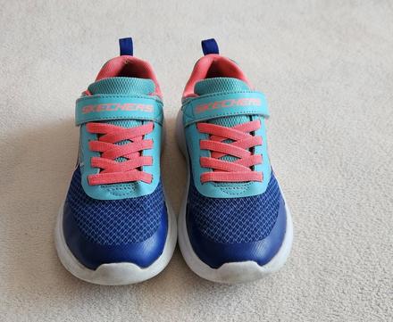 Dívčí boty, botky, tenisky, vel.35, zn.sketchers, skechers,35