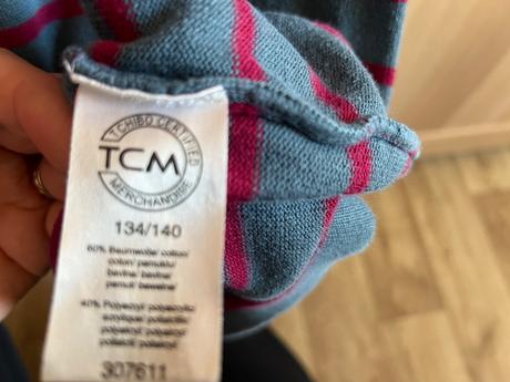 Teplé šaty, tchibo,134