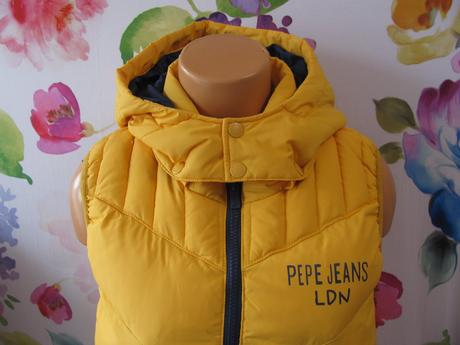 Luxusní péřová prošívaná vesta s kapucí pepe jeans, pepe jeans,164