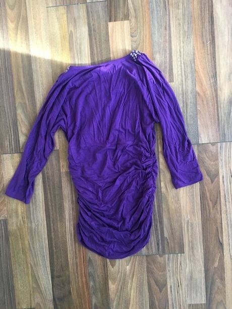 Fialové minišaty s flitry, vel s, miss berge, s