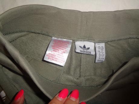 Khaki bavlněné šortky adidas 5/6 let, adidas,116