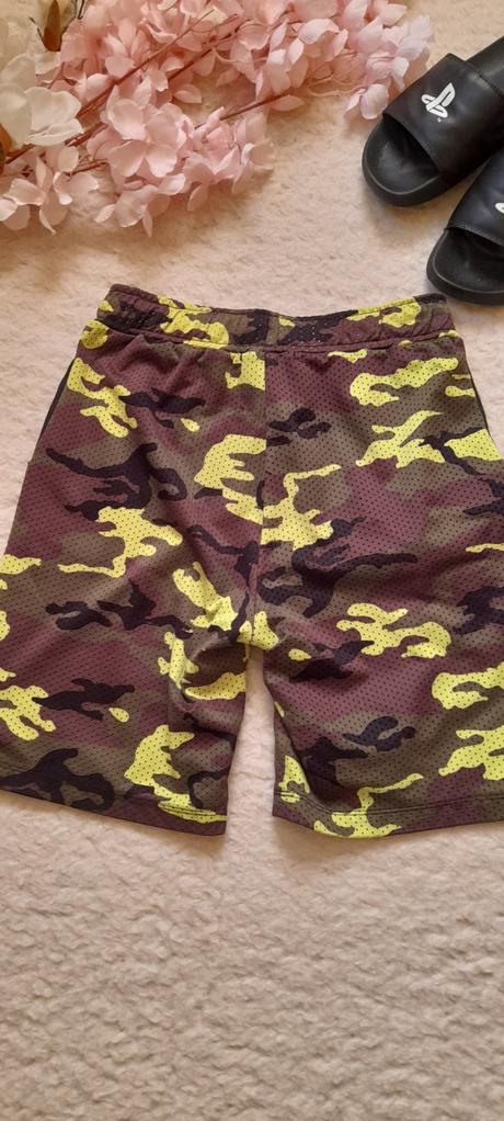 Pyrex maskáčové sportovní šortky, 158