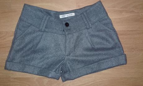 Teplejšie šortky k pančuchám zn.  hero, nenosené, 164