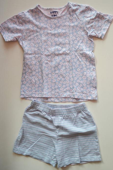 Bavlněné letní pyžamko s kytičkami, tcm,110