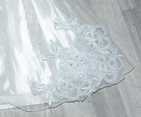 Slavnostní sváteční společenské šaty družička, 92