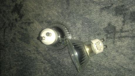 Halogenové žárovky gu 10,