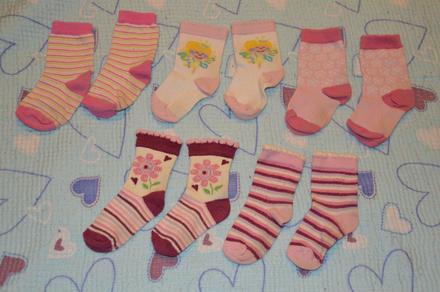 5x ponožky - vel. cca 2-3 roky, nošeno při vel. 86, 86