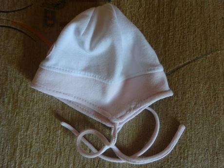 Čepička se srdíčky, vel. 0-3m, japitex,56