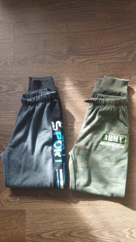 Tepláky vel. 146, 146