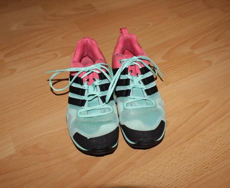 Trekové outdoorové boty, tenisky terrex ax2r, adidas,34