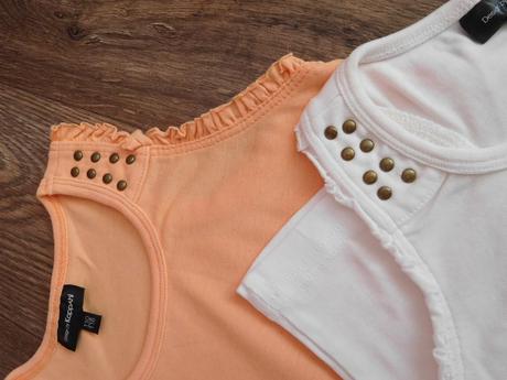 Tričko se cvočky vel. 110/116 pro dvojčata, 110