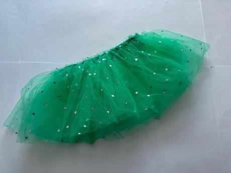 An13/ sukně tylová s hvězdičky - v.cca 3/5 let, 104