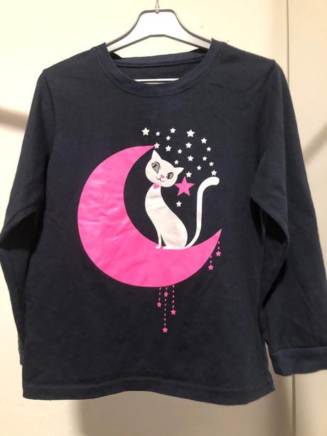 Modré tričko s kočkou na měsíci, 116