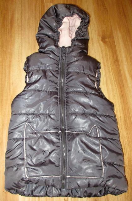 Vyteplená vesta, 128