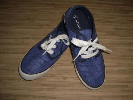 Nové plátěnky vel.34 stélka 22cm, 34