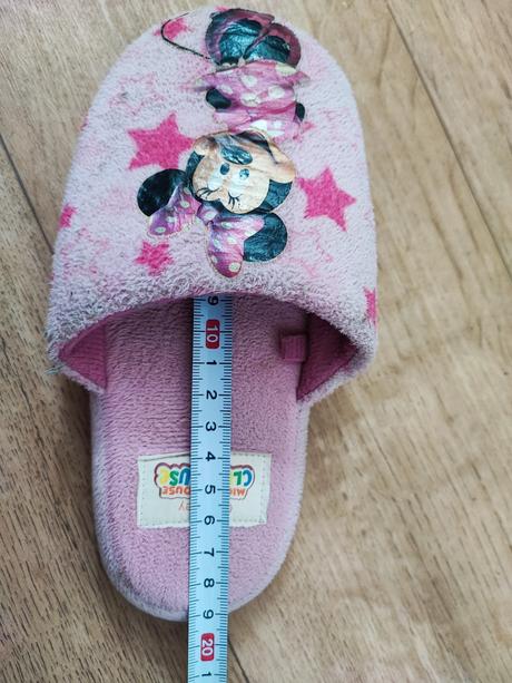 Bačkůrky s minnie, 31