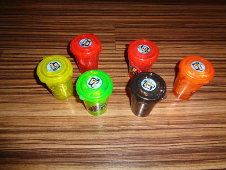 Barevné prášky na výrobu slizu v tubě, 