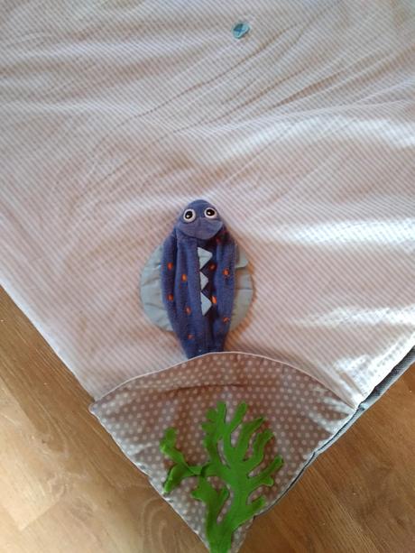 Velká dětská hrací deka,v rohu zvířátka, 