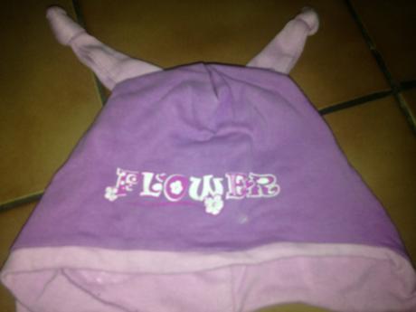 Dívčí čepice flower ouška, růžky(obvod 47 - 51 cm), 86