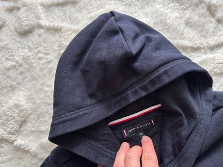 K6/ mikina modrá 4/5 let zn. tommy hilfiger, tommy hilfiger,110