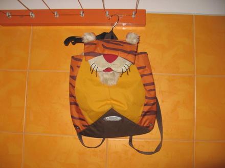 Batoh tygřík,